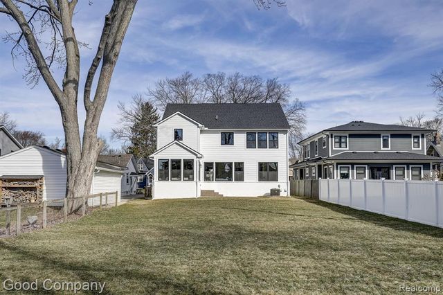 1317 Butternut Avenue, Royal Oak, MI 48073