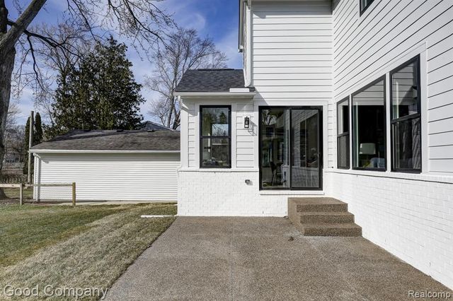 1317 Butternut Avenue, Royal Oak, MI 48073