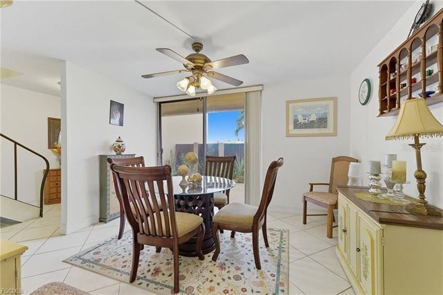 2907 DEL PRADO BOULEVARD S B7, Cape Coral, FL 33904