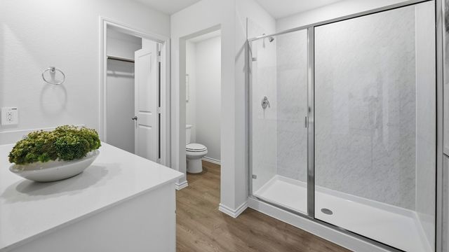 216 Van Horn Drive, Terrell, TX 75160