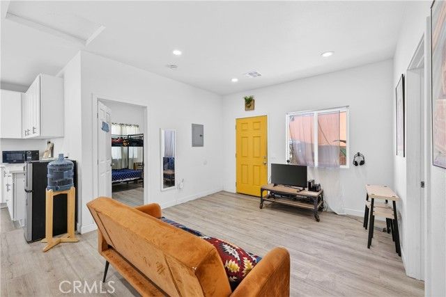 614 N Shelton, Santa Ana, CA 92703