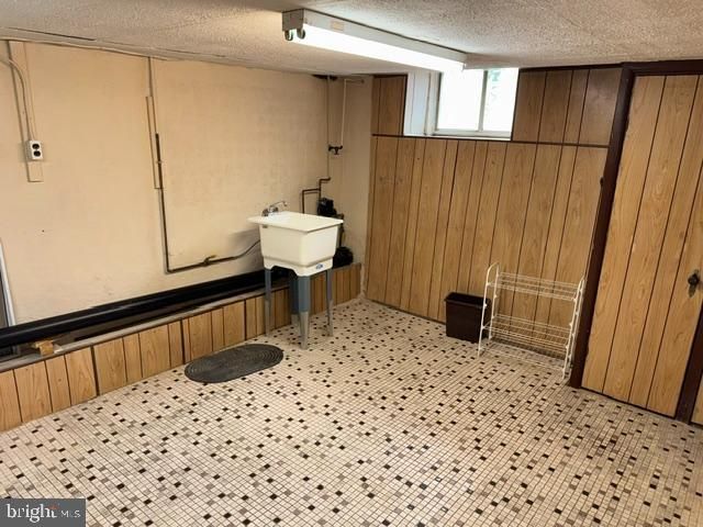 2520 S CAMAC ST, Philadelphia, PA 19148