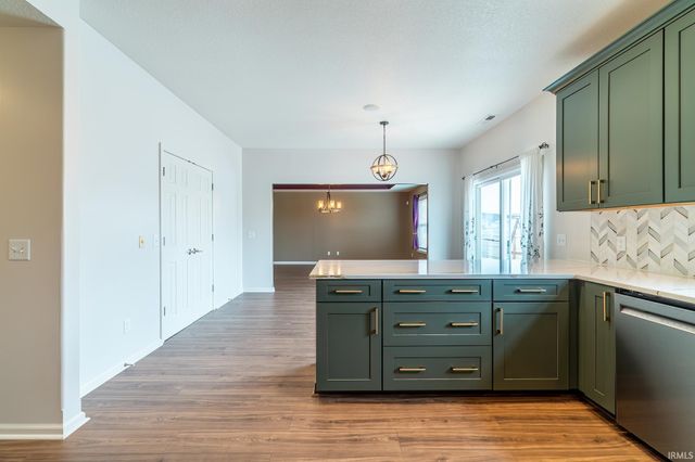 11223 Wirra Wirra Hill, Roanoke, IN 46783