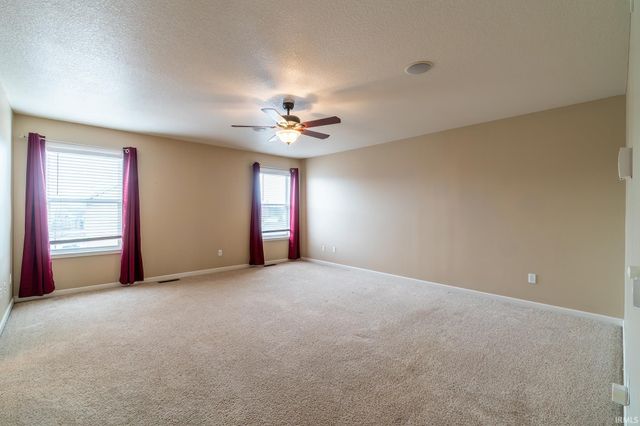 11223 Wirra Wirra Hill, Roanoke, IN 46783