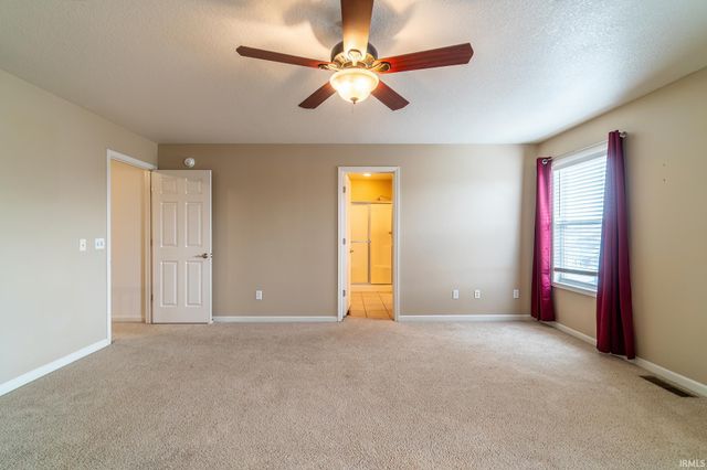 11223 Wirra Wirra Hill, Roanoke, IN 46783