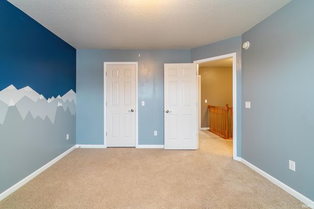 11223 Wirra Wirra Hill, Roanoke, IN 46783