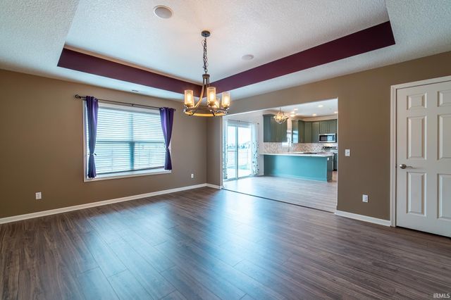 11223 Wirra Wirra Hill, Roanoke, IN 46783