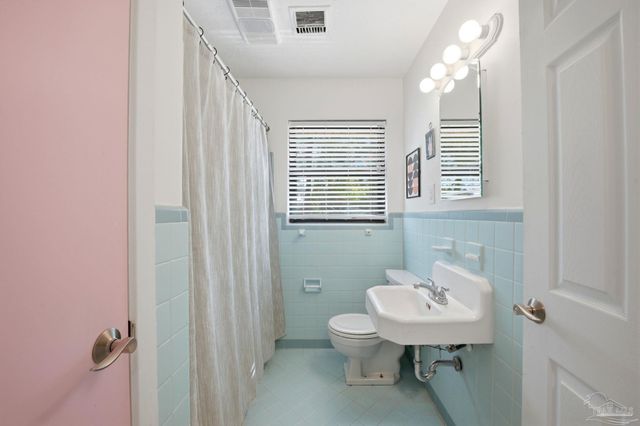 761 Connell Dr, Pensacola, FL 32503