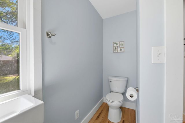 761 Connell Dr, Pensacola, FL 32503