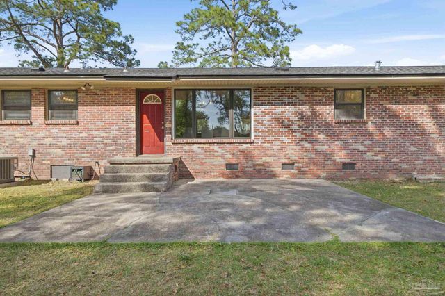 761 Connell Dr, Pensacola, FL 32503