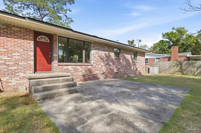 761 Connell Dr, Pensacola, FL 32503