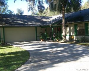 11237 W Cedar Lake Drive, Crystal River, FL 34428