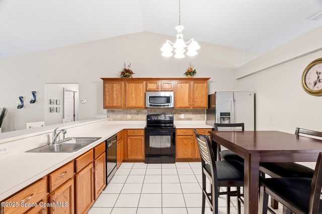 1015 Homewood Avenue, Melbourne, FL 32940