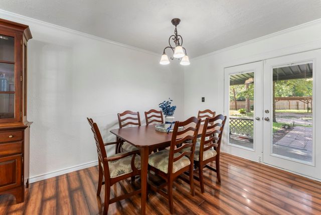 41 Hall Drive N, Montgomery, TX 77316