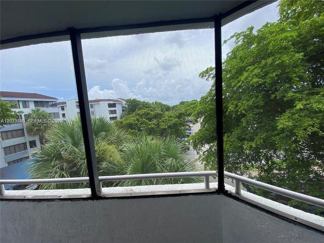 8365 SW 152nd Avenue C-416, Miami, FL 33193