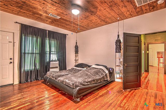407 8th Street, Moody, TX 76557
