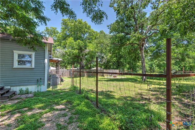 407 8th Street, Moody, TX 76557