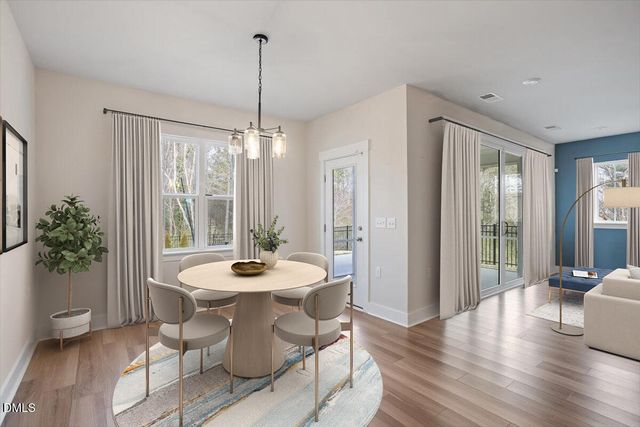 541 Roycroft Drive, Wake Forest, NC 27587