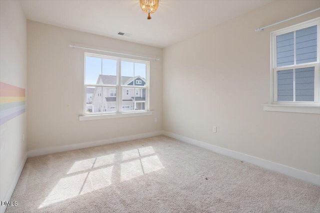 541 Roycroft Drive, Wake Forest, NC 27587