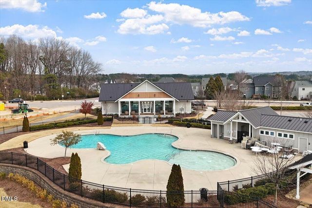 541 Roycroft Drive, Wake Forest, NC 27587