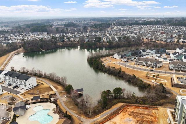 541 Roycroft Drive, Wake Forest, NC 27587