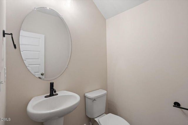 541 Roycroft Drive, Wake Forest, NC 27587