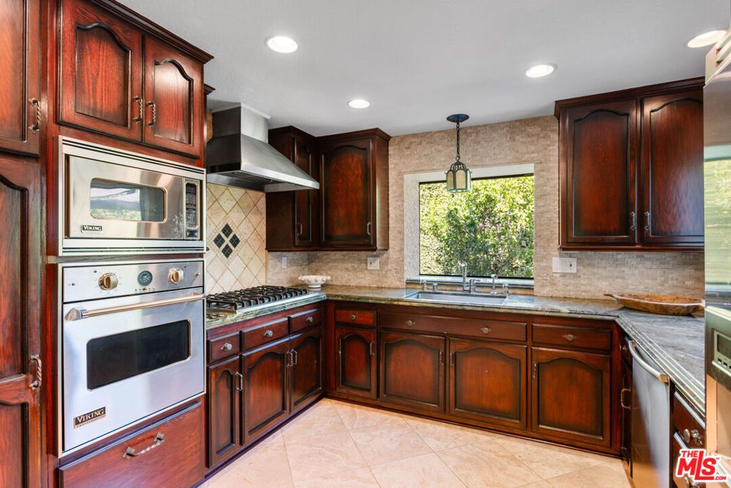 Image 14 of property listing at 24656 Blue Dane Lane, Malibu, CA 90265