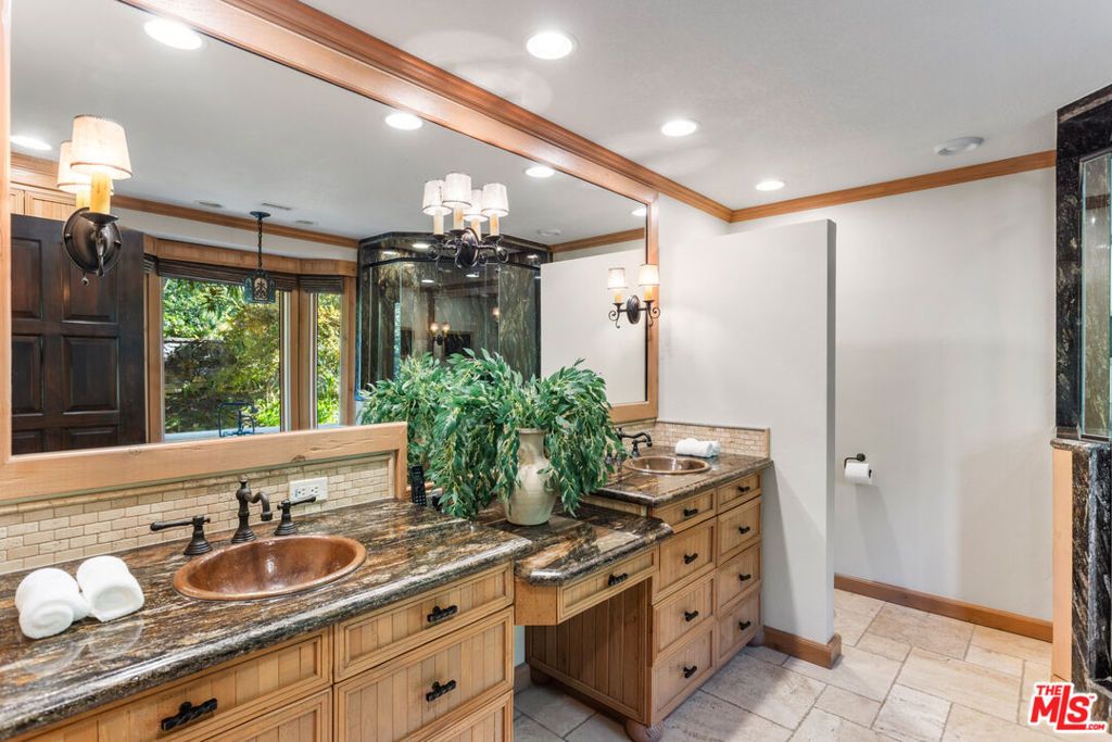 Image 19 of property listing at 24656 Blue Dane Lane, Malibu, CA 90265