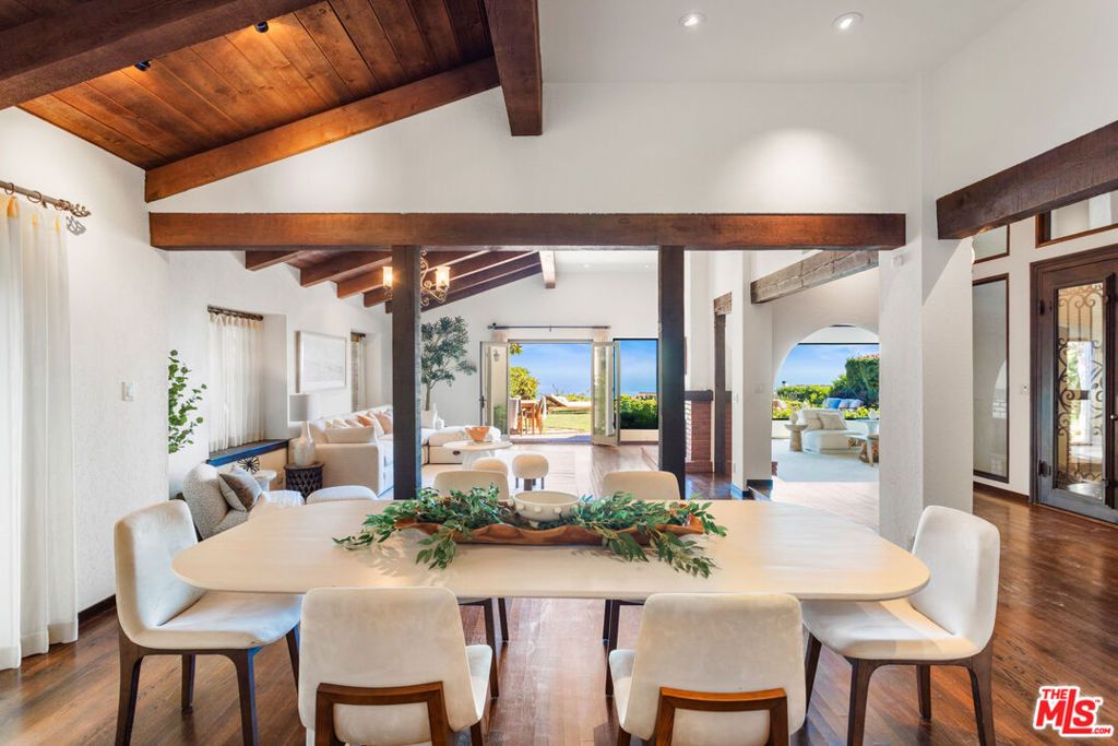 Image 6 of property listing at 24656 Blue Dane Lane, Malibu, CA 90265