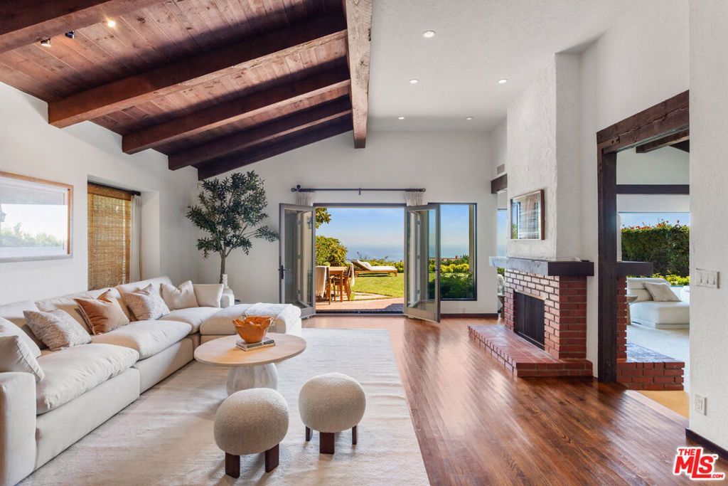 Image 9 of property listing at 24656 Blue Dane Lane, Malibu, CA 90265