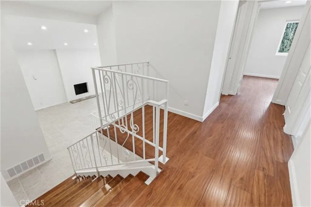 18102 Hatteras, Tarzana, CA 91356