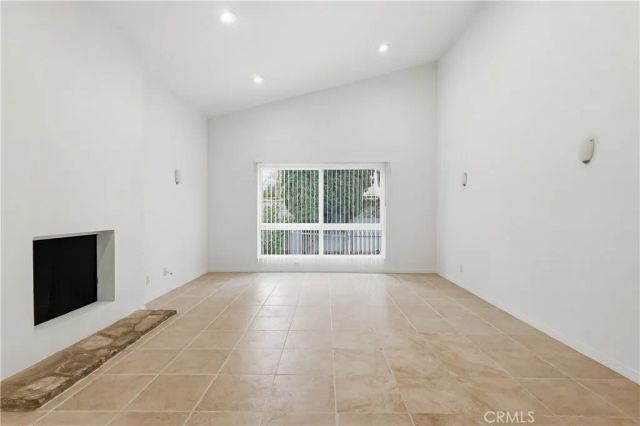 18102 Hatteras, Tarzana, CA 91356