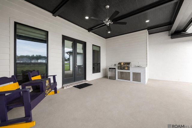 36300 Talonstone Dr, Geismar, LA 70734