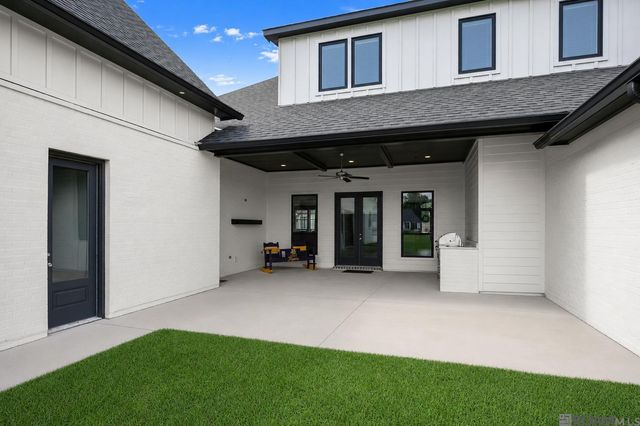 36300 Talonstone Dr, Geismar, LA 70734