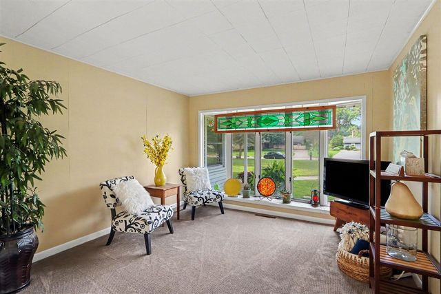 4309 Sunnybrook Drive, Kalamazoo, MI 49008