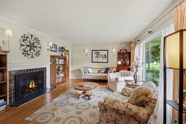 4309 Sunnybrook Drive, Kalamazoo, MI 49008