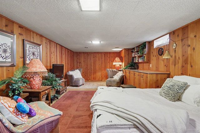 4309 Sunnybrook Drive, Kalamazoo, MI 49008
