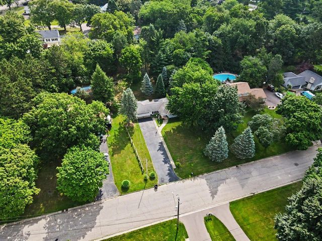 4309 Sunnybrook Drive, Kalamazoo, MI 49008