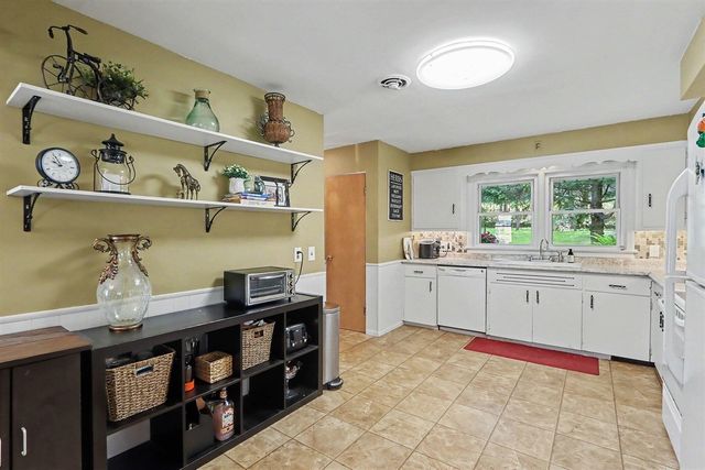 4309 Sunnybrook Drive, Kalamazoo, MI 49008