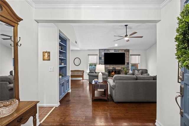 2665 Shadow Pine Drive, Roswell, GA 30076
