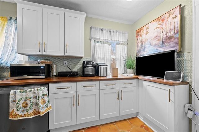 3028 Bales Avenue, Kansas City, MO 64128