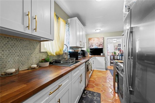 3028 Bales Avenue, Kansas City, MO 64128