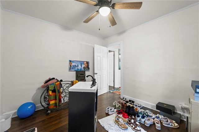 3028 Bales Avenue, Kansas City, MO 64128