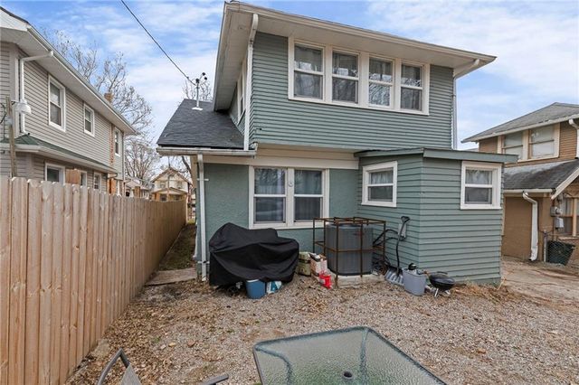 3028 Bales Avenue, Kansas City, MO 64128