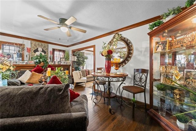 3028 Bales Avenue, Kansas City, MO 64128