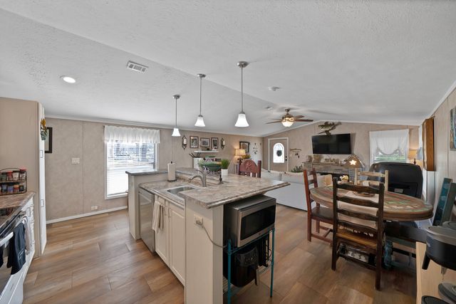 130 Firefly Drive, Springtown, TX 76082