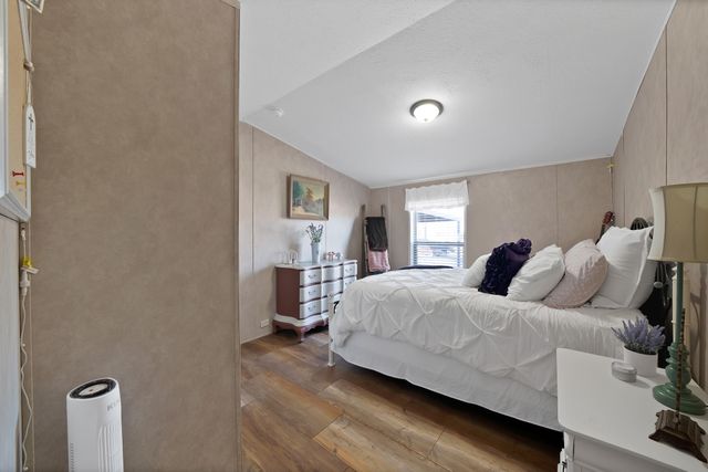 130 Firefly Drive, Springtown, TX 76082