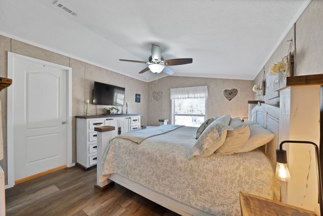 130 Firefly Drive, Springtown, TX 76082