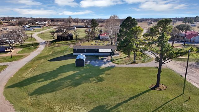 130 Firefly Drive, Springtown, TX 76082