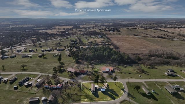 130 Firefly Drive, Springtown, TX 76082